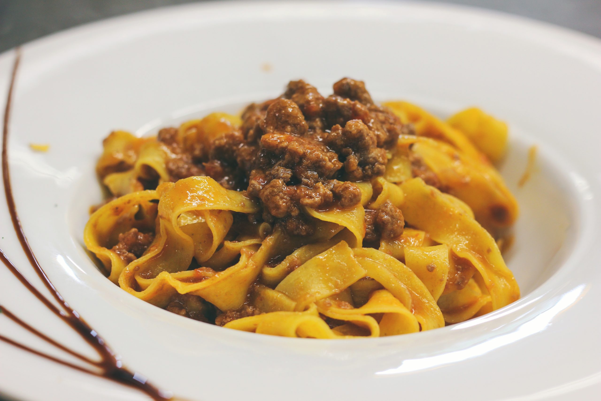 tagliatelle-alla-bolognese-9XHSXLP