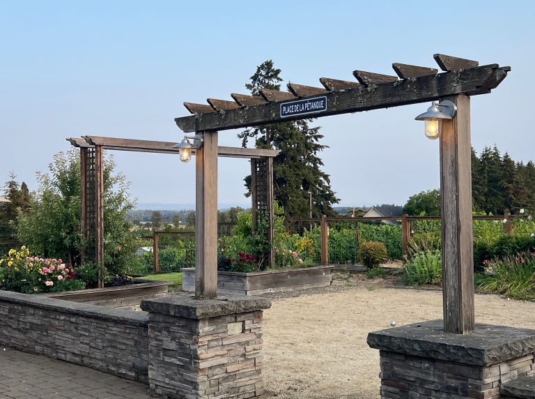 Petanque arbor 768x572