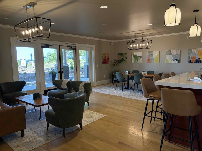 SGW TR bar downstairs small 768x576